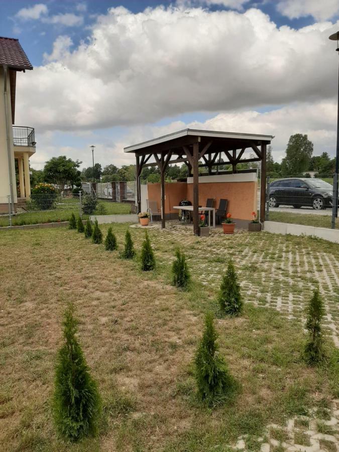 شقة Am Bahnhof Werneuchen المظهر الخارجي الصورة